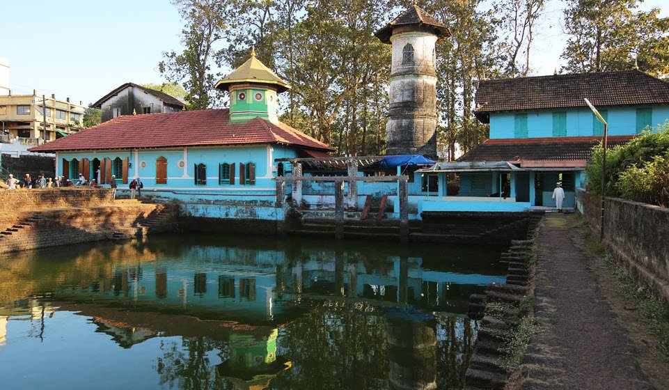 Kakkulangara Masjid, Kannur, Kerala - Vushii.com Kakkulangara Masjid, Kannur, Kerala - Vushii.com